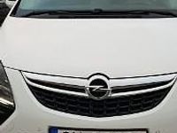 Używany Opel Zafira 200 KM (147 kW) 2016 Biały Minivan