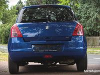 Używany Suzuki Swift GL 90 KM (66 kW) 2010 Niebieski Hatchback
