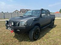 używany Nissan Navara 2.5dm 133KM 2003r. 230 000km