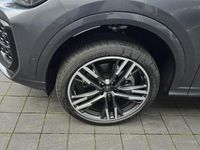 używany Audi Q5 2dm 204KM 2025r. 5km