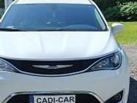 Używany Chrysler Pacifica 291 KM (214 kW) 2018 Biały SUV