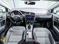 używany VW Golf VII 1.6dm 116KM 2018r. 271 000km