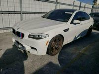 używany BMW M5 2013, 4.4L, od ubezpieczalni