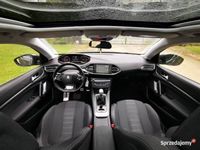 używany Peugeot 308 