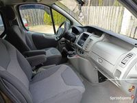 używany Opel Vivaro Tour Cosmo 2.0 CDTI 2011r klima tempomat