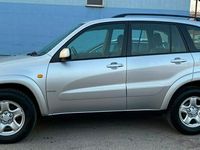 używany Toyota RAV4 2dm 150KM 2003r. 151 000km