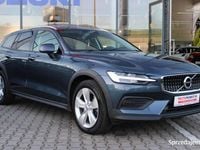używany Volvo V60 CC V60 Cross Country , 2022r. FVAT23%, Kamera, CarPLAY, FullLED, HAK, Pa…