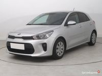 Używany Kia Rio 84 KM (61 kW) 2017 Srebrny Hatchback