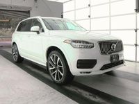 używany Volvo XC90 Momentum hybryda 7os.