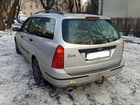 Używany Ford Focus 1999 Srebrny Kombi