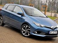 używany Toyota Auris Hybrid 1.8dm 99KM 2016r. 109 000km