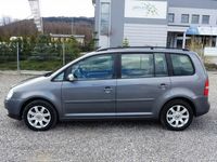 używany VW Touran Touran 1.9TDI 105KM Klimatronik Zero korozji1.9TDI 105KM Klimatronik Zero korozji