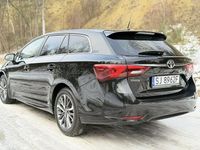Używany Toyota Avensis Edition-S 143 KM (105 kW) 2016 Czarny (metalik, perła) Kombi