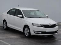 Używany Skoda Rapid 110 KM (80 kW) 2017 Biały Hatchback