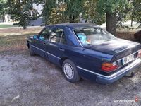 używany Mercedes 200