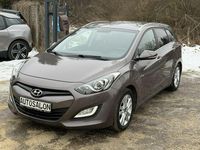 używany Hyundai i30 1.6*110PS*Klimatronik*NAVI*PDC*Led*Alu*Bluetooth*Tempomat*Serw…