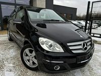 Używany Mercedes B180 2011 Czarny Minivan