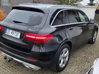 Używany Mercedes GLC250 211 KM (155 kW) 2018 Czarny SUV