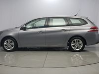 używany Peugeot 308 1.5dm 130KM 2020r. 96 000km