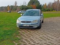 używany Ford Mondeo MK3 hatchback