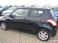 Używany Suzuki Swift 94 KM (69 kW) 2012 Czarny Hatchback