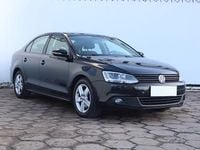 Używany VW Jetta 105 KM (77 kW) 2013 Czarny Sedan/Limuzyna