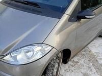 Używany Mercedes A180 109 KM (80 kW) 2005 Grafitowy Hatchback