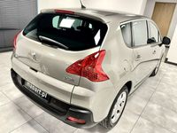 używany Peugeot 3008 1.6dm 110KM 2010r. 186 000km