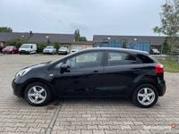 Używany Kia Rio 2013 Czarny Hatchback
