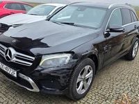 Używany Mercedes GLC250 211 KM (155 kW) 2018 Czarny SUV