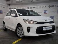 Używany Kia Rio 90 KM (66 kW) 2017 Biały Hatchback