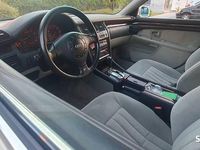 używany Audi A8 4.2 V8 q. (nowy rozrząd, welur, podw.szyby, el.kier., roleta, hak)