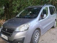 Używany Peugeot Partner Tepee 2016 Srebrny Minivan