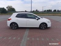 używany Toyota Auris 2013