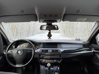 Używany BMW 520 2010 Srebrny Kombi