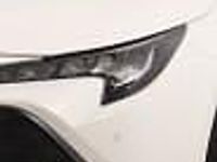 Używany Toyota Corolla 122 KM (89 kW) 2019 Biały Hatchback