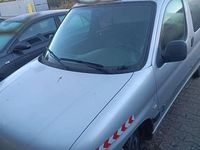 Używany Peugeot Partner 2001 Srebrny Minivan