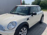 używany Mini Cooper one 1.6 xenon niski przebieg 2010