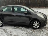 Używany Toyota Yaris 87 KM (63 kW) 2008 Szary Hatchback