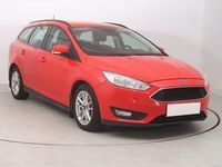 Używany Ford Focus 116 KM (85 kW) 2015 Czerwony Kombi