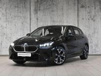 Używany BMW 118 Shadowline 150 KM (110 kW) 2025 Czarny szafir metalizowany Hatchback