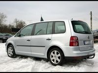 używany VW Touran 1.9dm 90KM 2006r. 216 005km