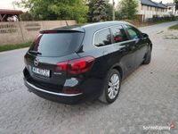 używany Opel Astra Cosmo sports tourer lpg