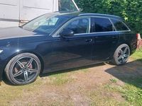 Używany Audi A6 2012 Czarny Sedan/Limuzyna