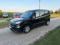 Używany Fiat Doblò 95 KM (69 kW) 2018 Czarny Minivan