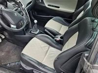 używany Peugeot 207 CC 1.6 ehdi ROLAND GARROS