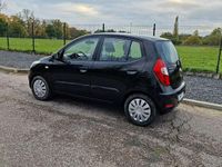 Używany Hyundai i10 69 KM (50 kW) 2014 Czarny Hatchback