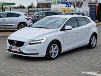 Używany Volvo V40 Business Edition 120 KM (88 kW) 2017 Biały Hatchback