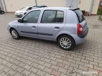 Używany Renault Clio II 2004 Szary Sedan/Limuzyna