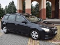 Używany Hyundai i30 2010 Czarny Kombi